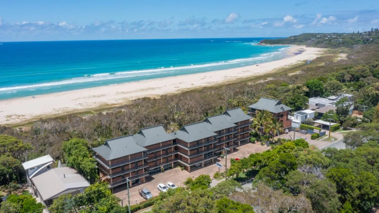 Apartment 31 At Home - Absolute Beachfront Point Lookout