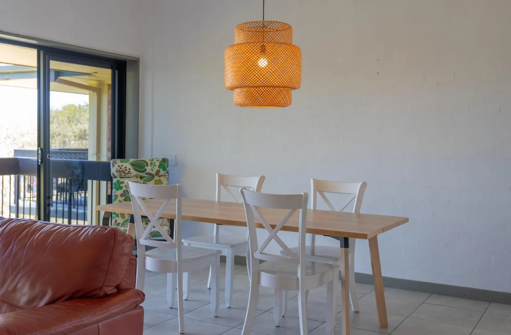 31 At Home - Absolute Beachfront Point Lookout Australia