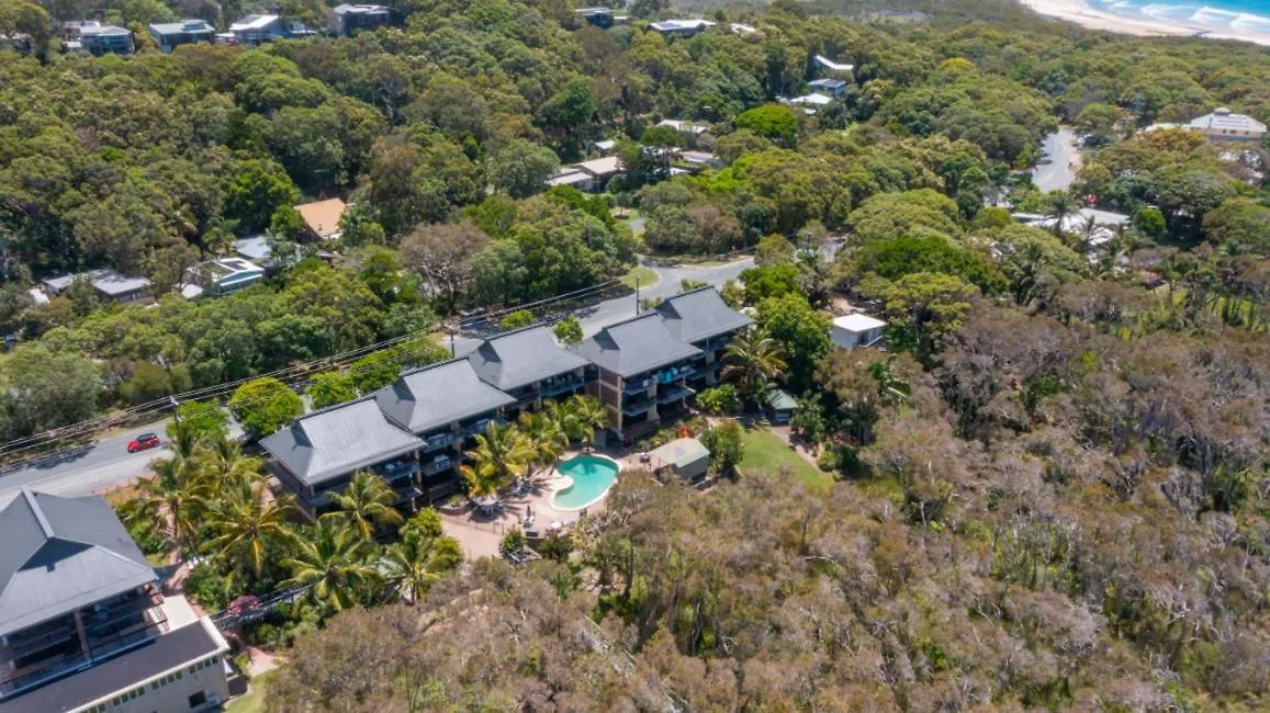 31 At Home - Absolute Beachfront Point Lookout Apartment