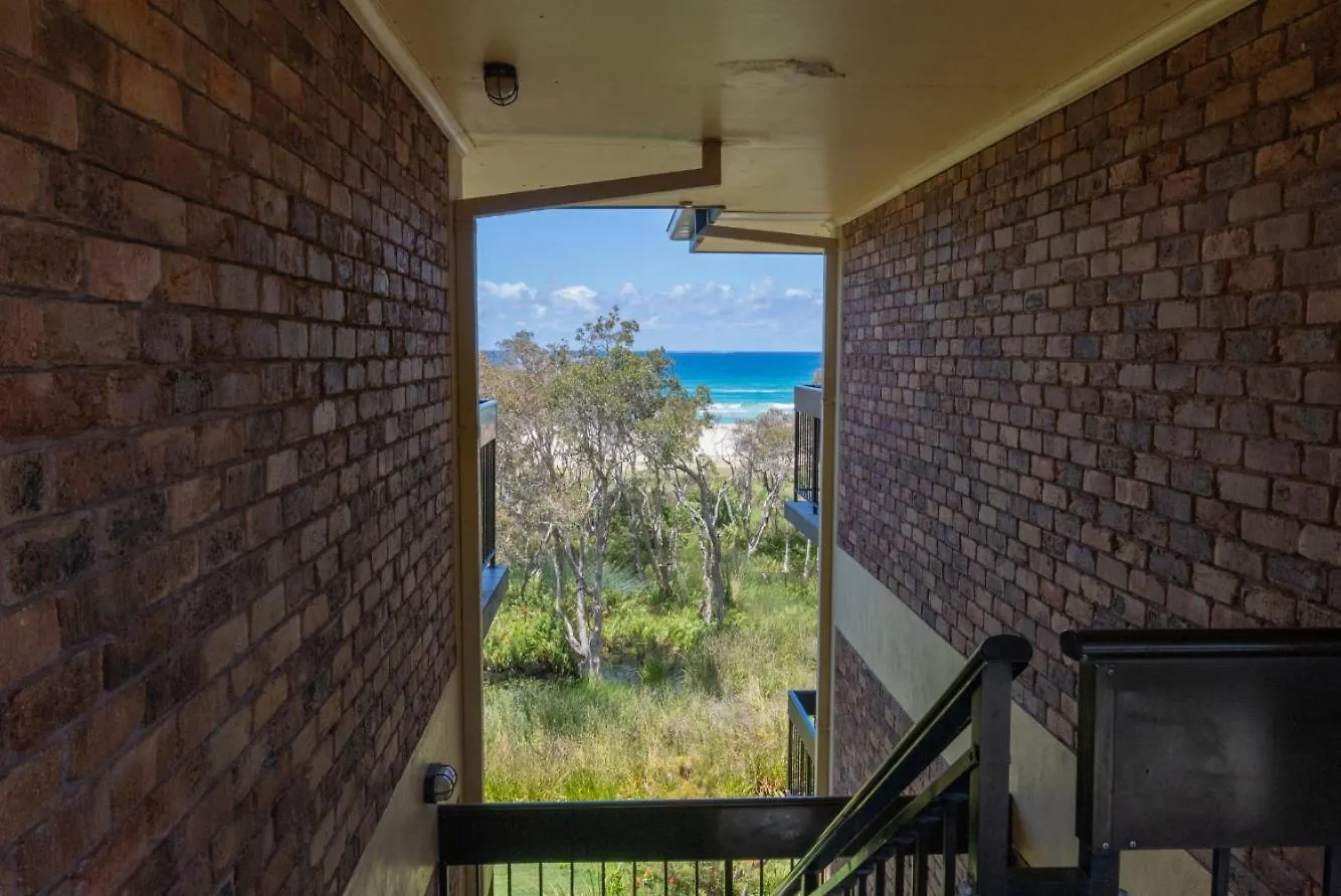 Apartment 31 At Home - Absolute Beachfront Point Lookout Australia